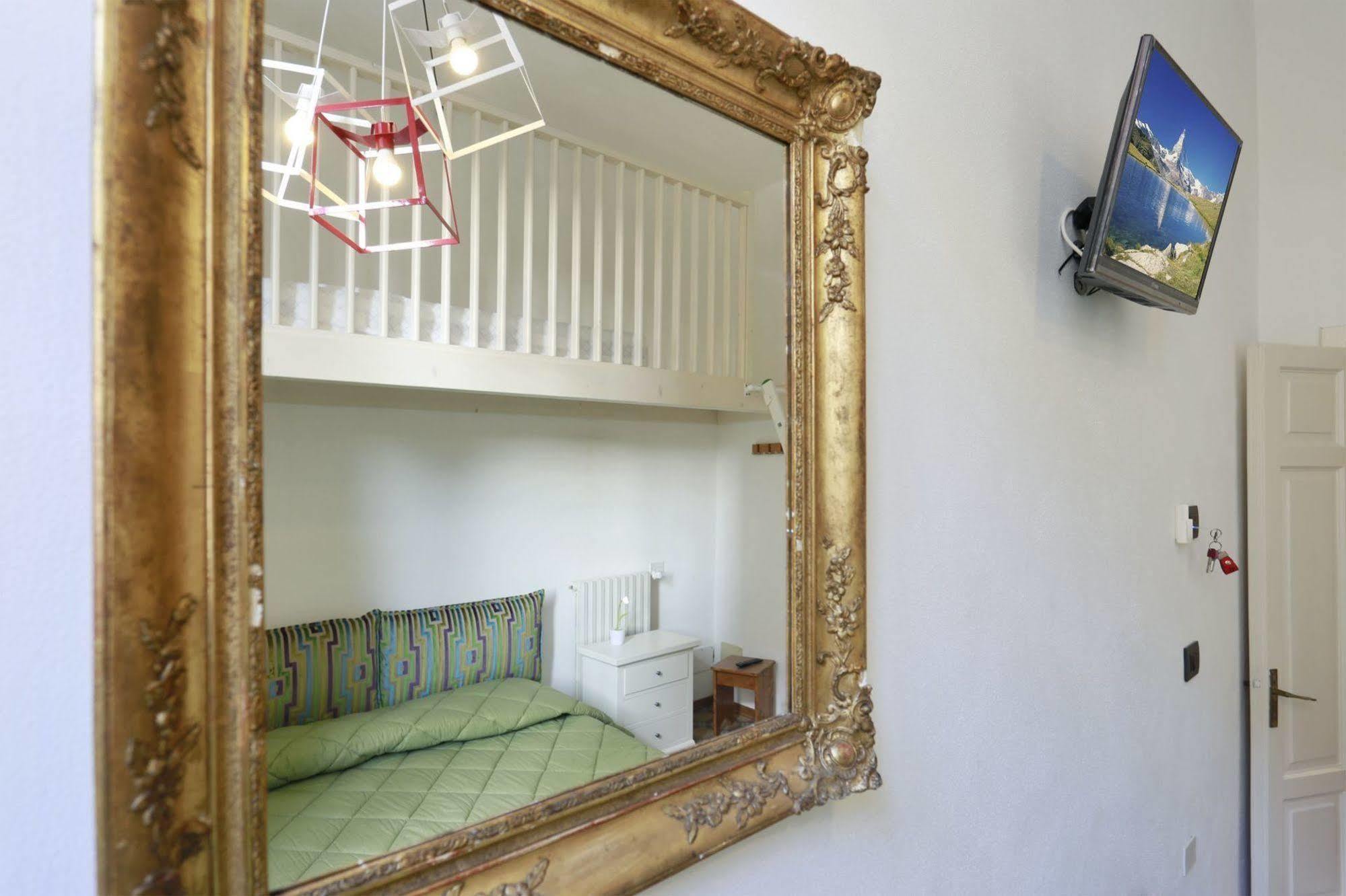 B&B Pergola House ルッカ エクステリア 写真